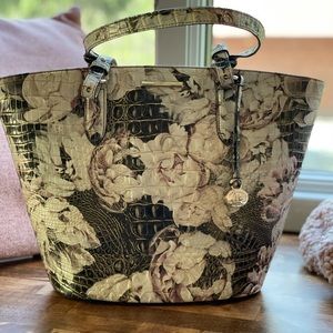 NWT Brahmin Medium Bowie In Eden Melbourne